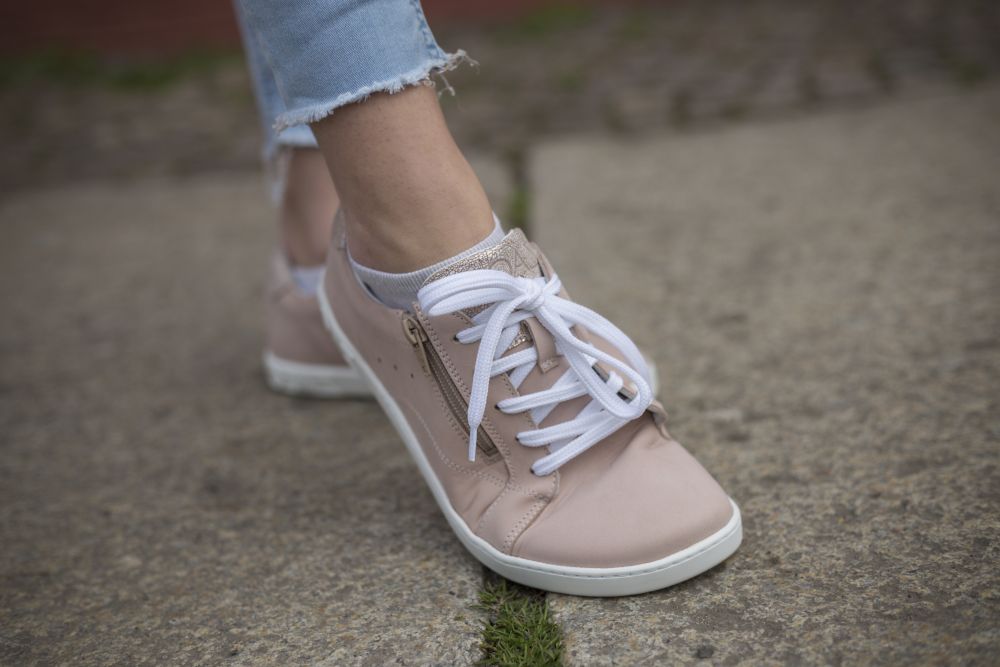 QOMFY Wide Rosa - ZAQQ Barfußschuhe